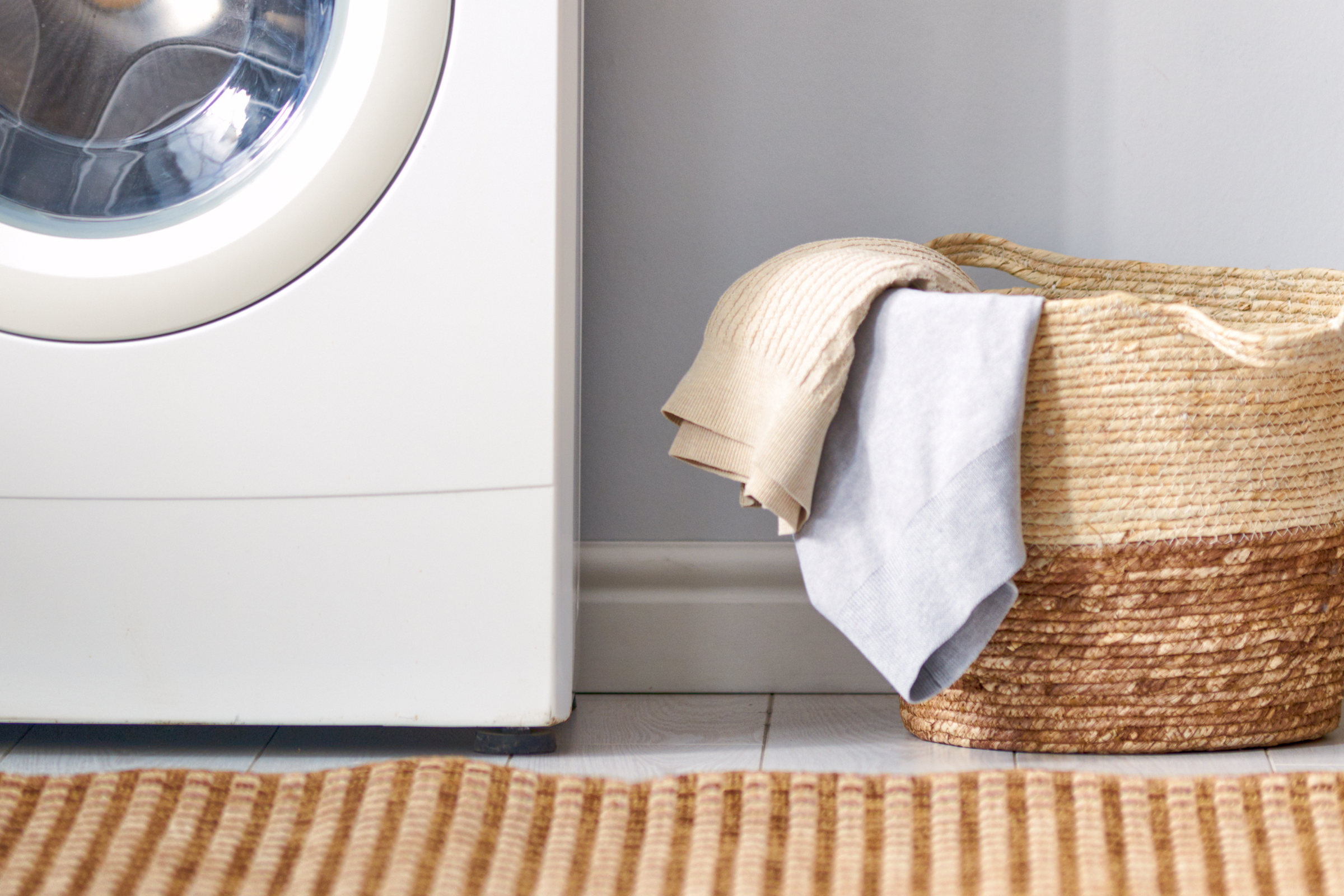 Simple Laundry Tips for Cleaner Clothes and a Healthier Home